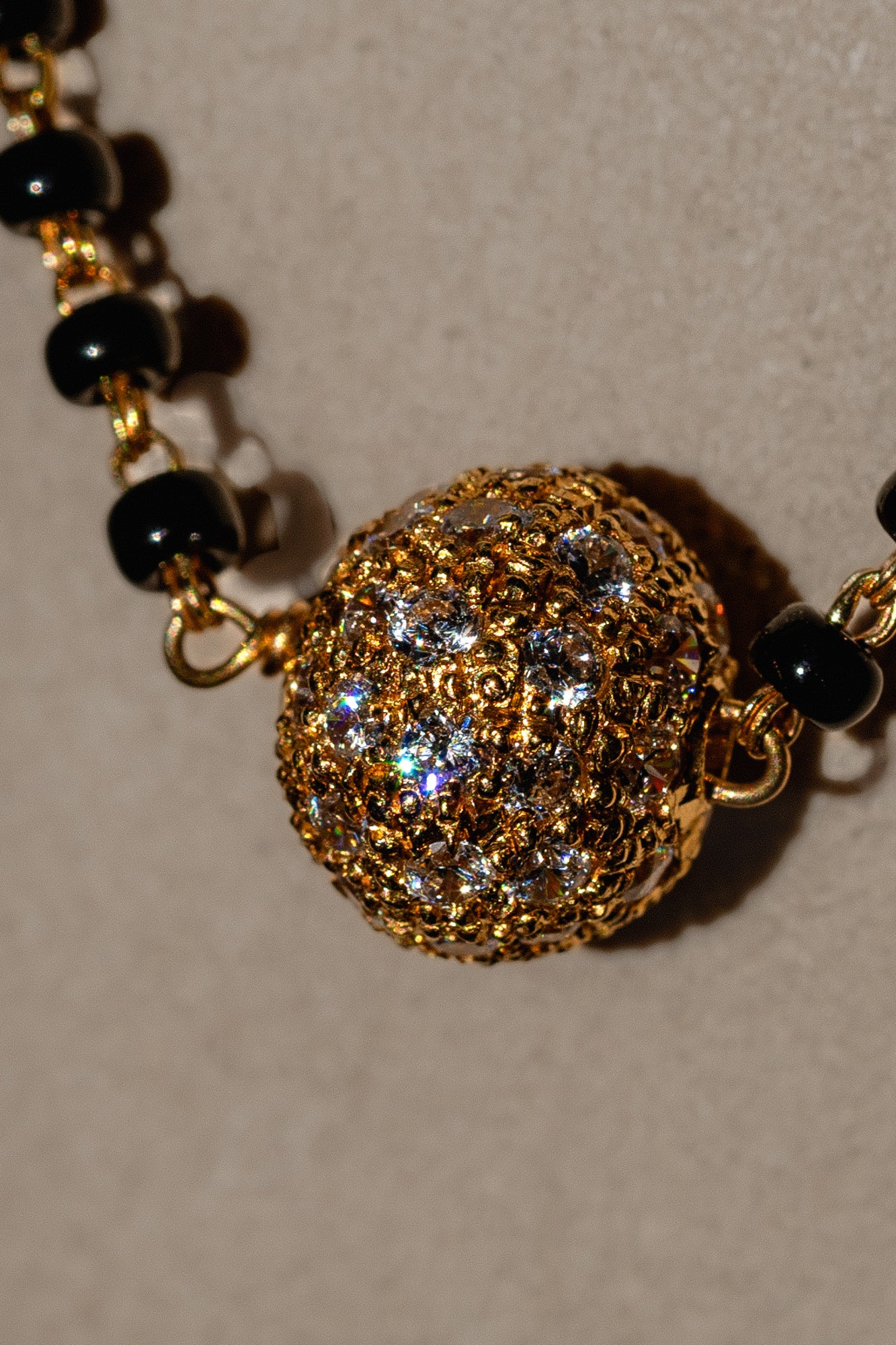 Aaru Yellow Gold Mangalsutra