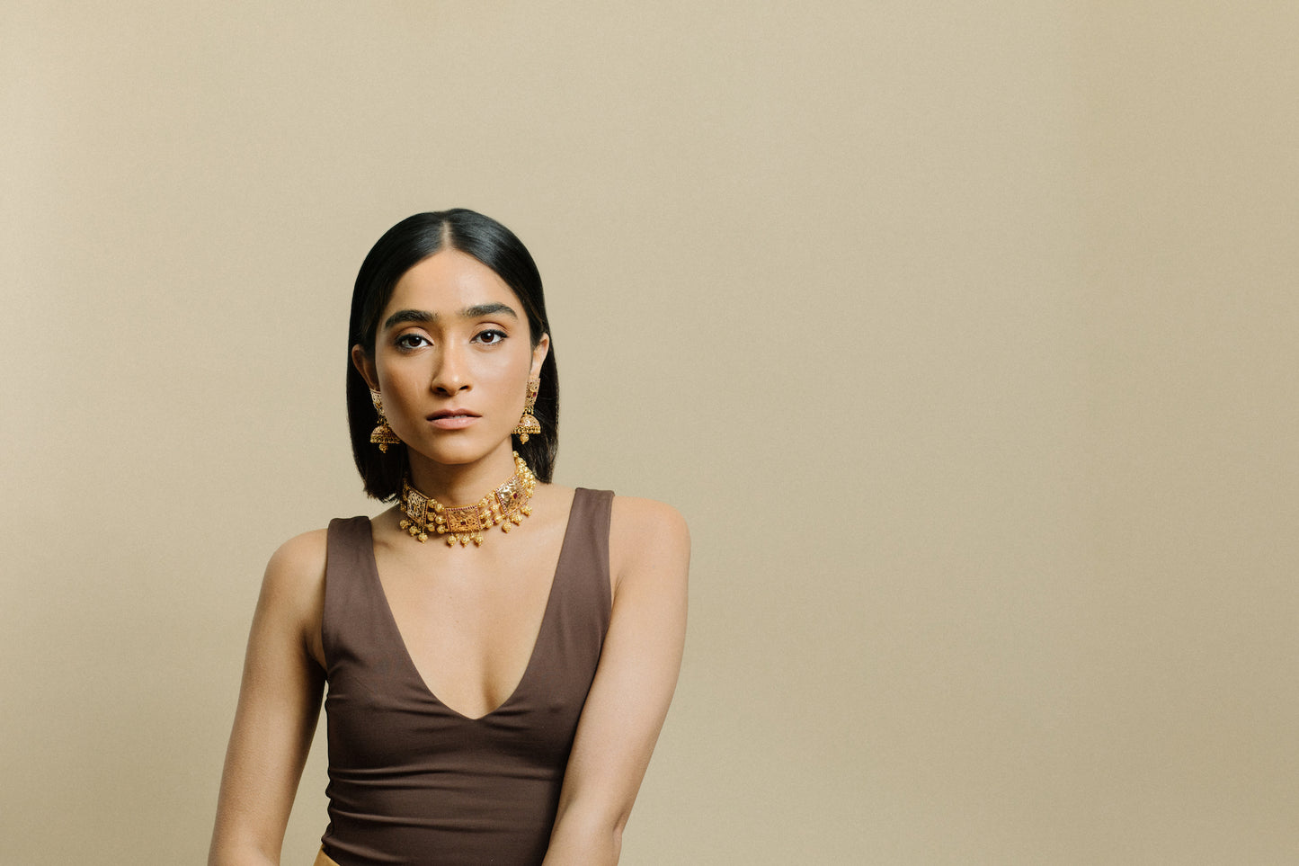 Hansni Ruby Choker & Earrings