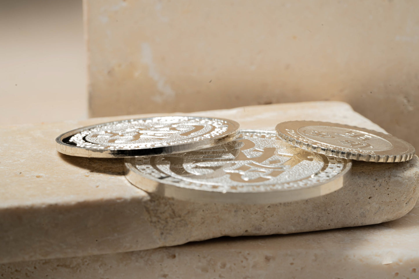 
                  
                    20g Pure Silver (999) Ganesha & Lakshmi / Laxmi Coin
                  
                